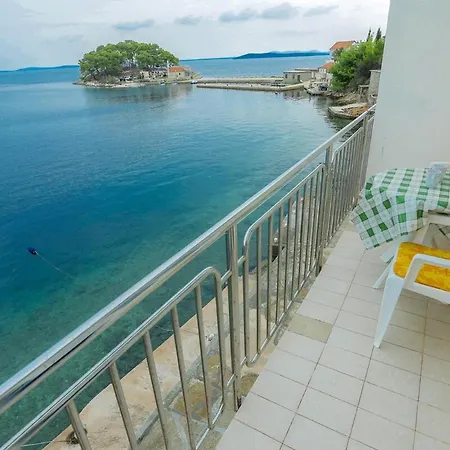 Venis Apartman *
